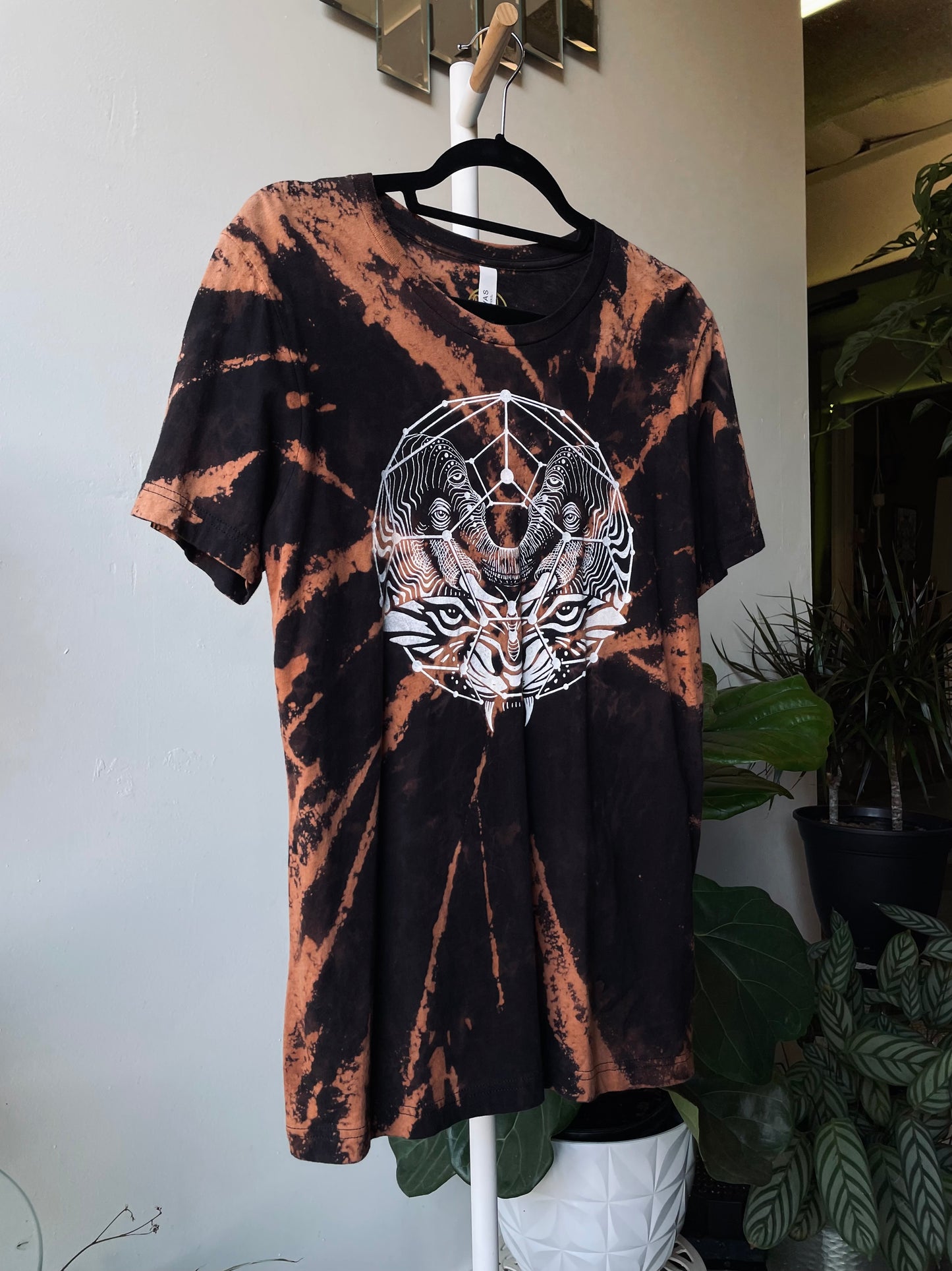 Tiger Moth Bleach Tee Medium