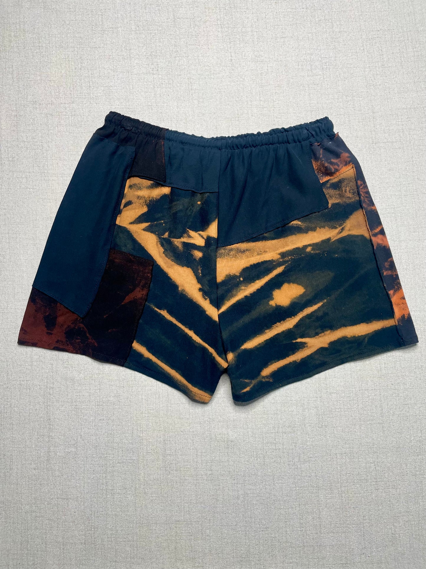 Patchwork Shorts - 31” Elastic - Short L