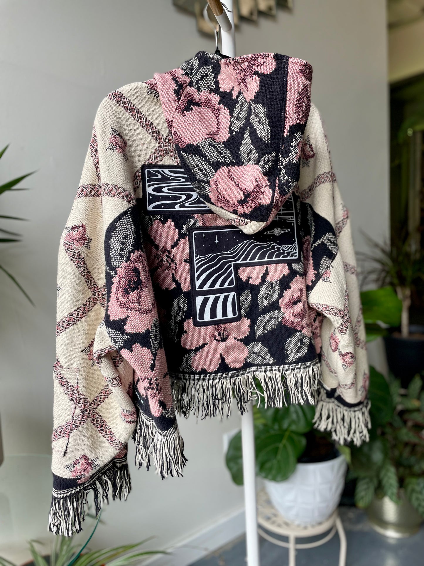 Tipper Tapestry Crop Poncho