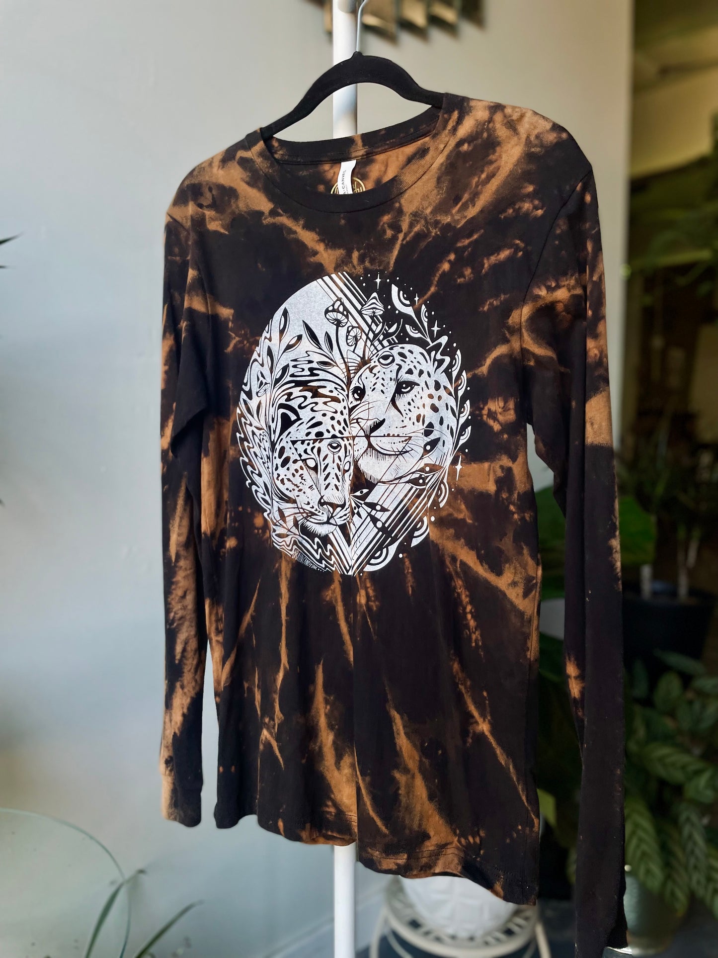 Jaguar Long Sleeve Bleach Tee Medium