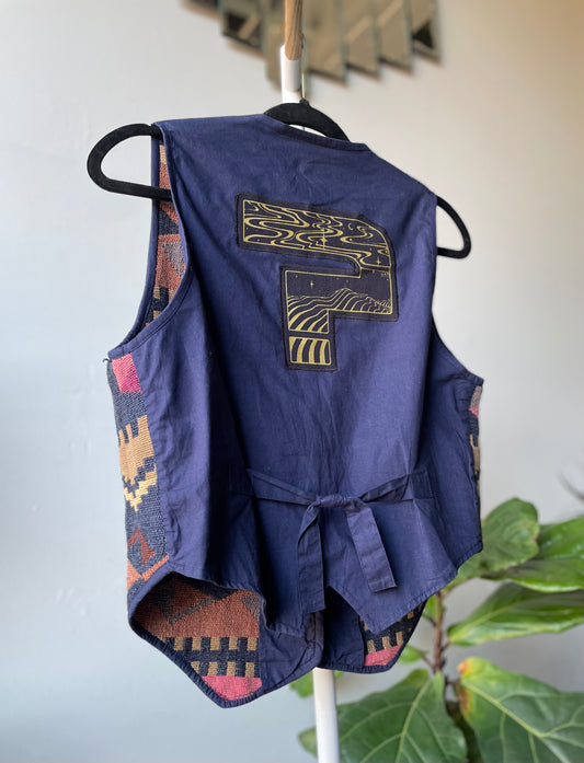 Tipper Tapestry Vest M