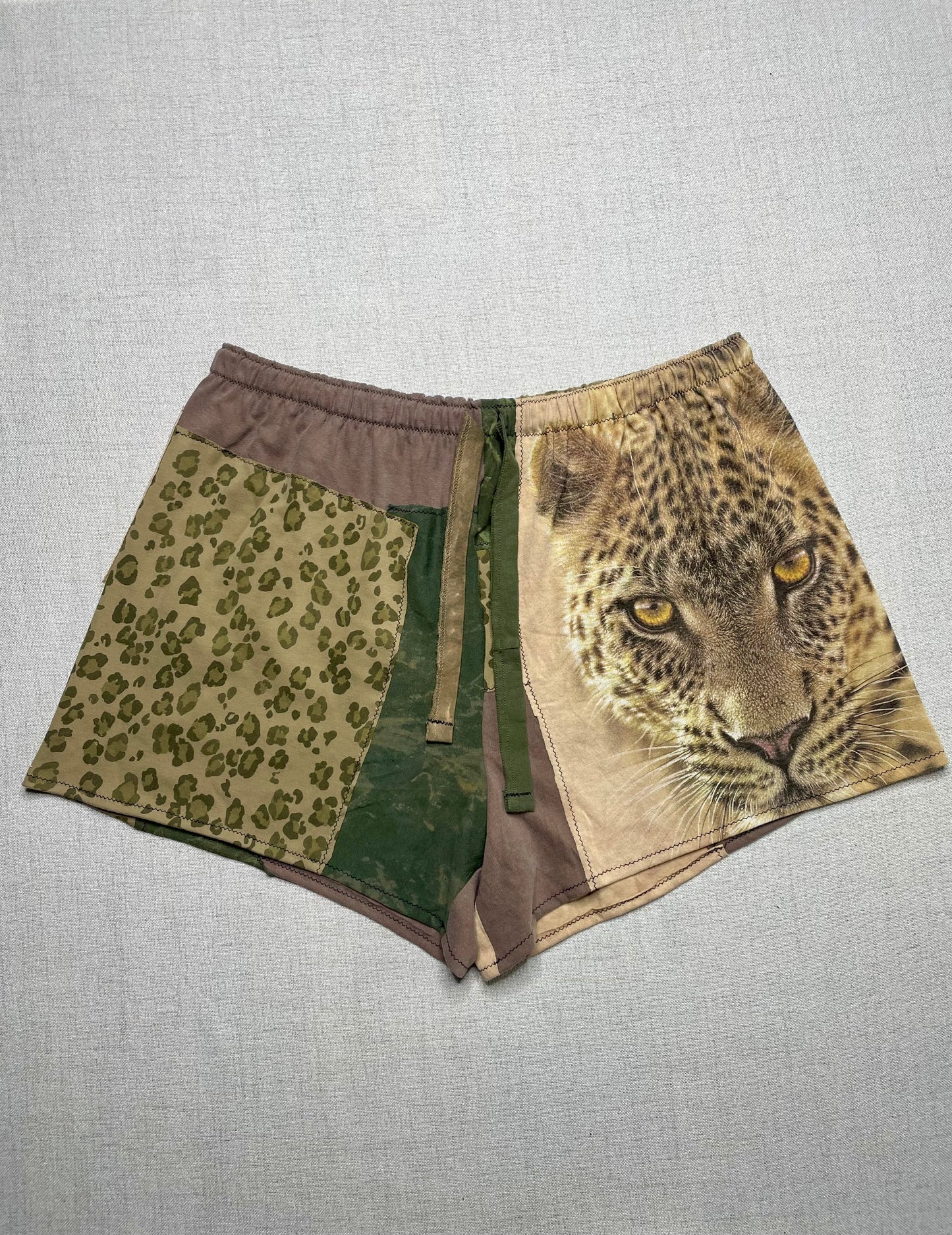 Patchwork Shorts - 35” Elastic - Short XL/2X