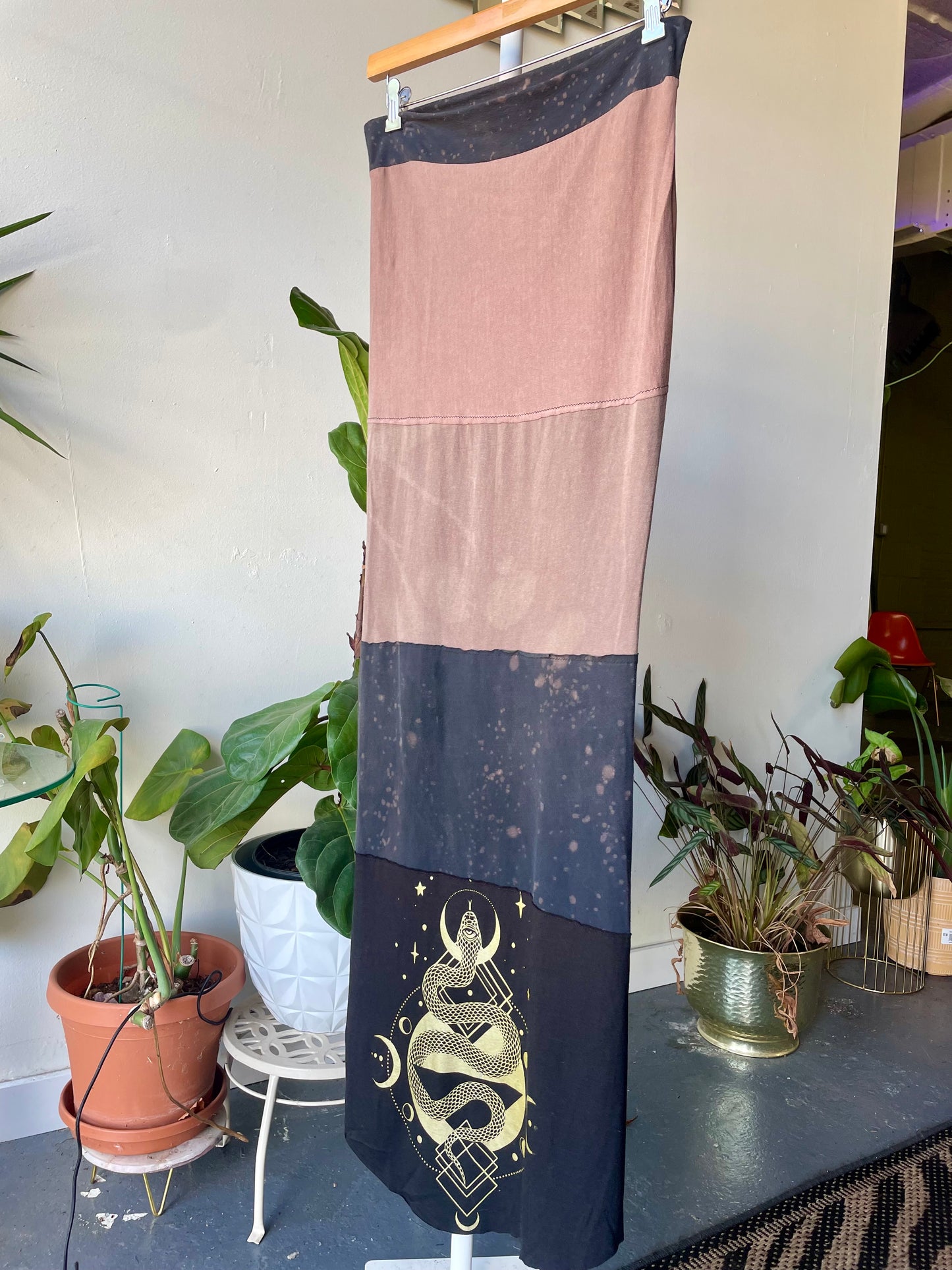 Snake Skirt Large