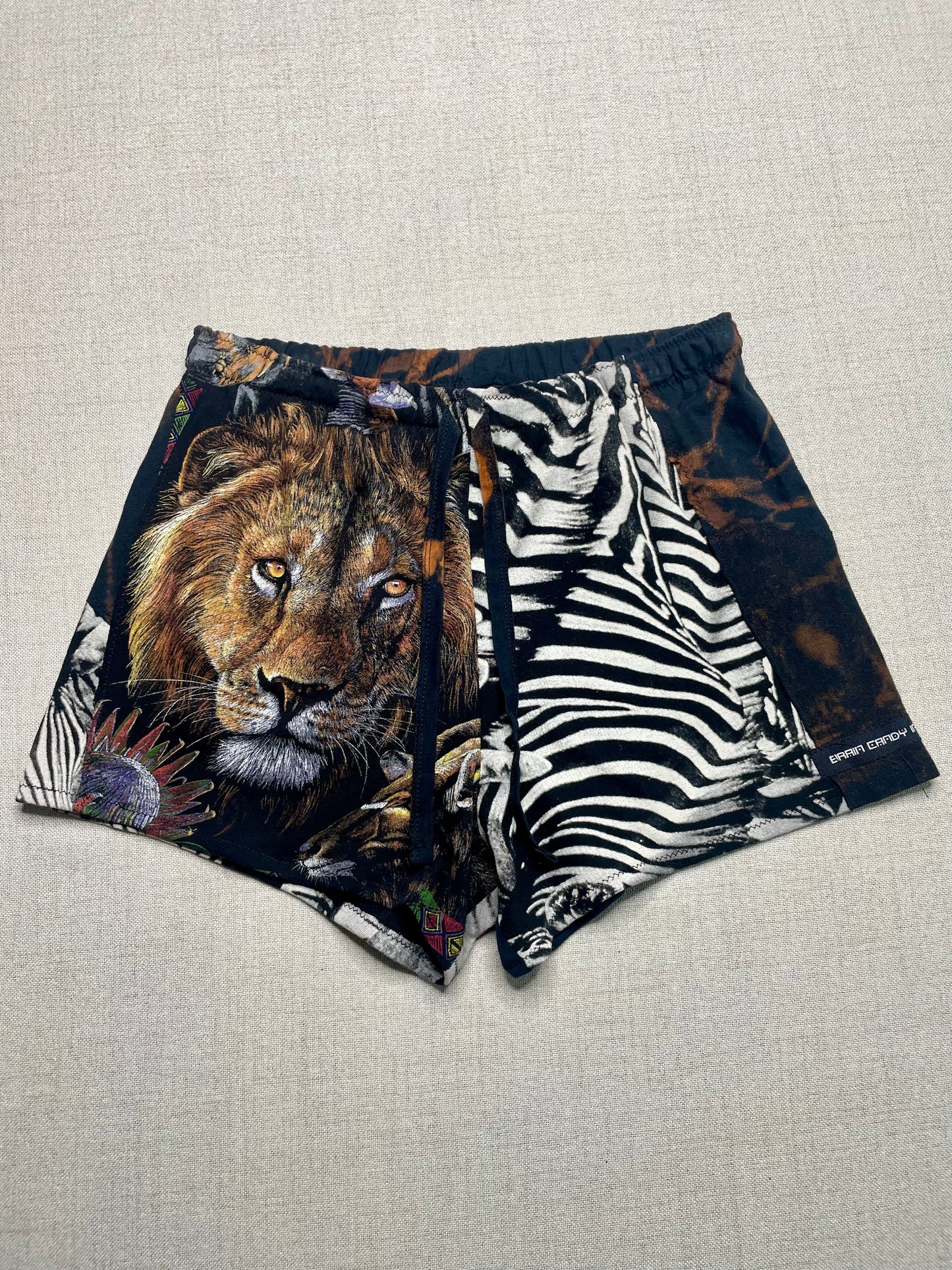 Patchwork Shorts - 28” Elastic - Short S/M