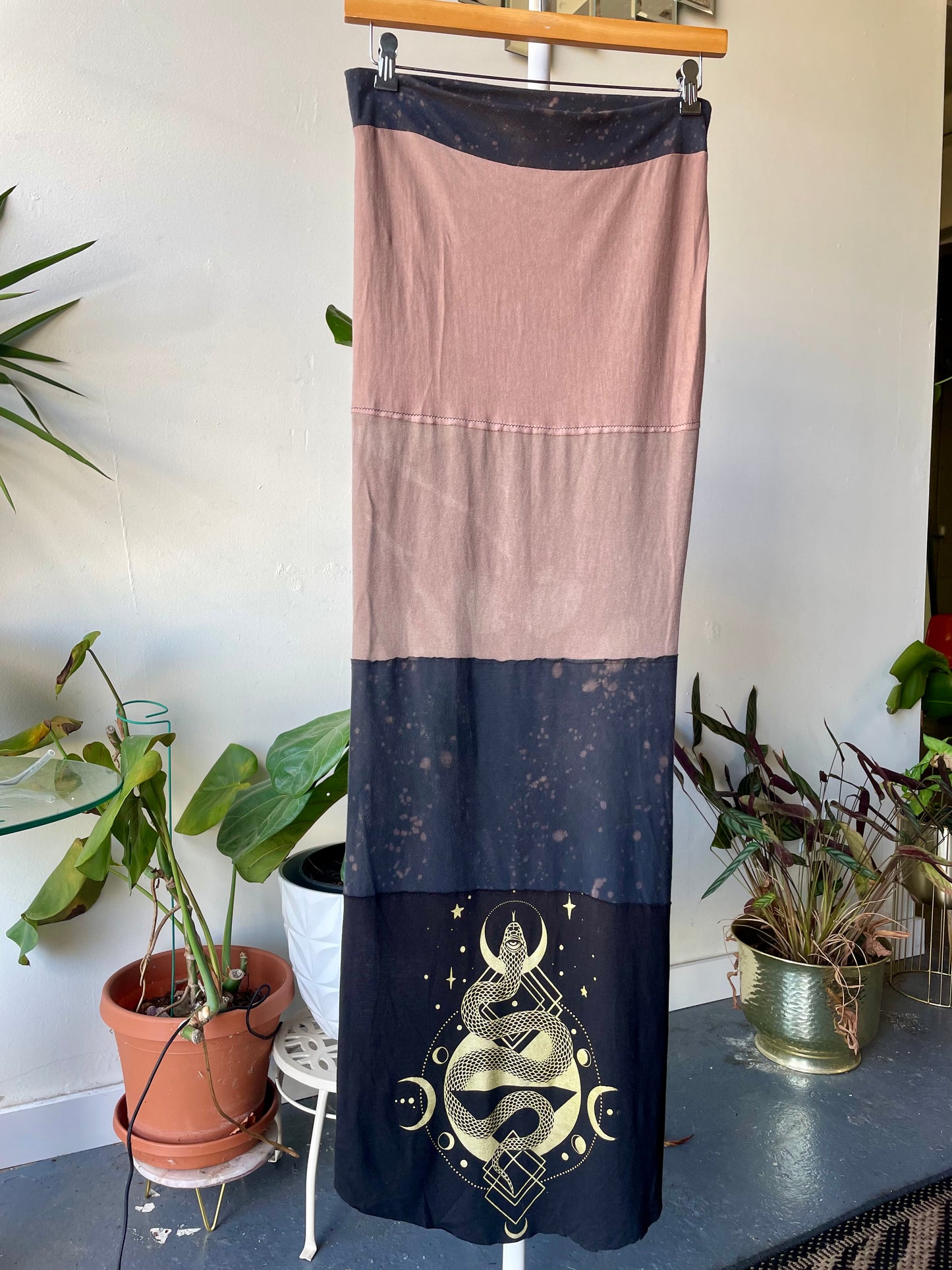 Snake Skirt Large