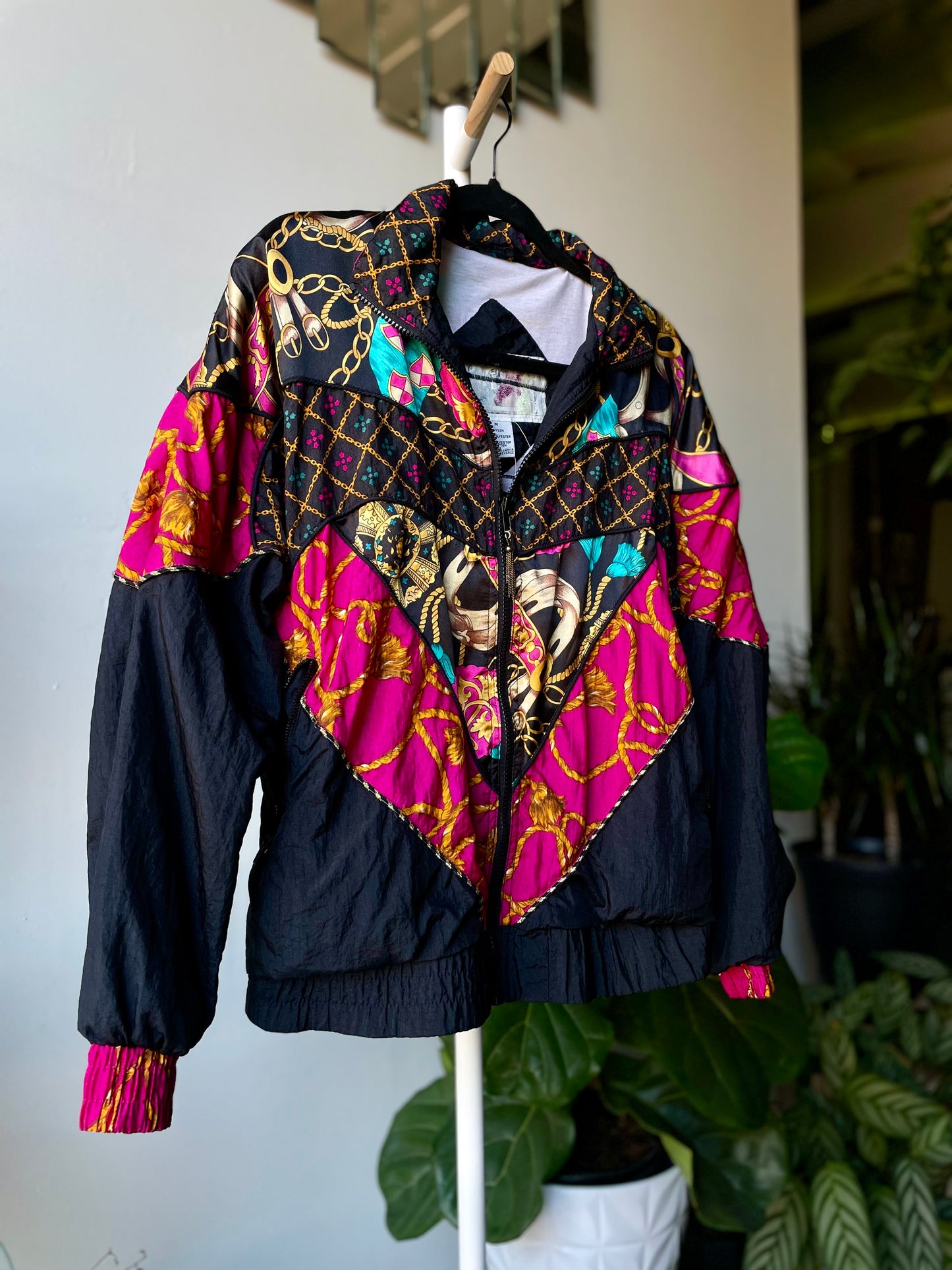 Tipper Windbreaker Medium