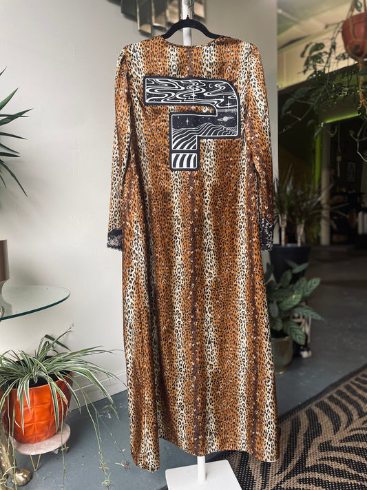 Tipper Vintage Robe Medium