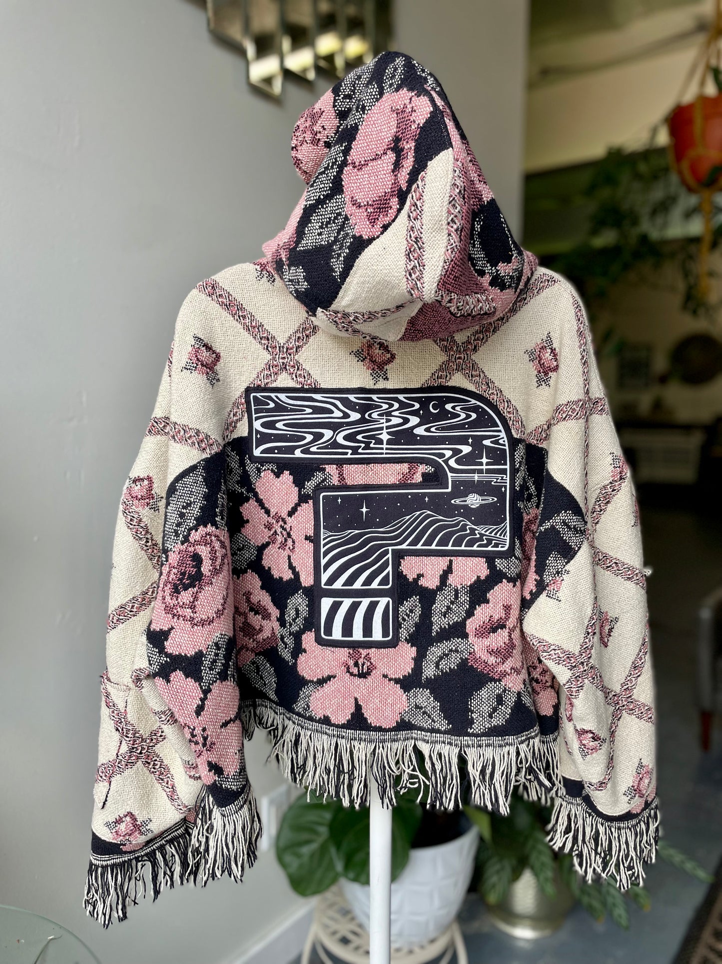 Tipper Tapestry Crop Poncho