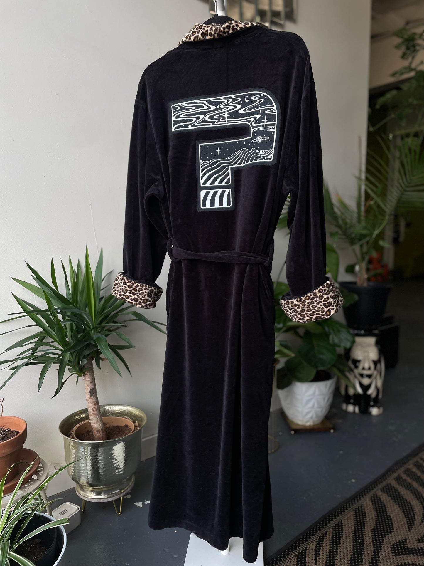 Leopard Print Robe Large