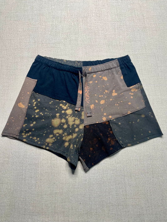 Patchwork Shorts - 28” Elastic - Short S/M
