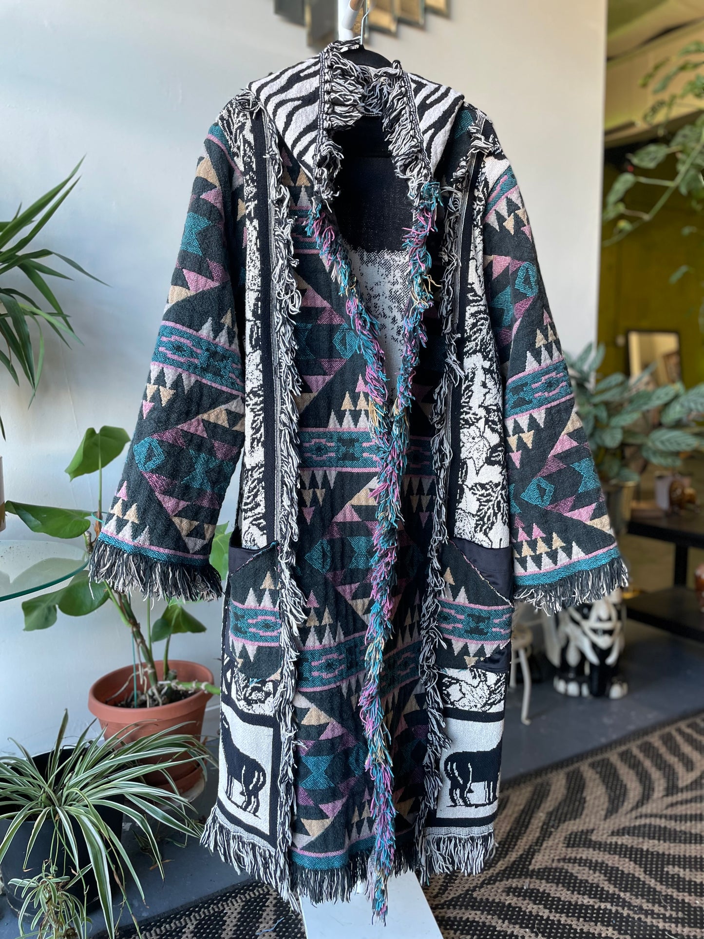 Wolf Tapestry Coat XL
