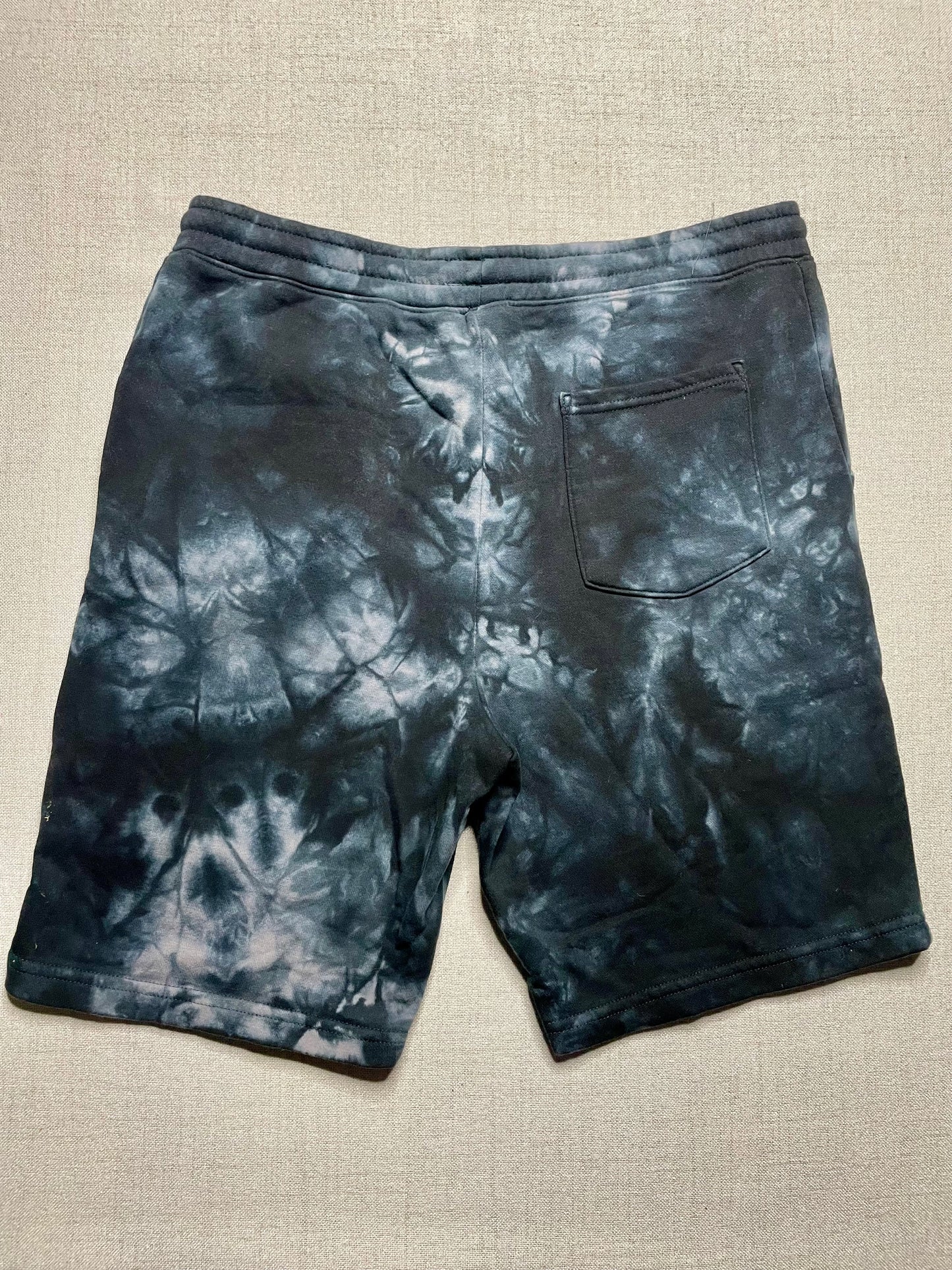 Mandala Sweat Shorts Large